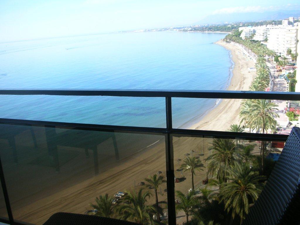 Skol apartments, Marbella - apartment 811A -  balcony beach view