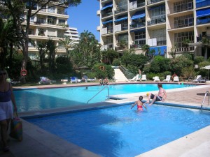 Skol apartments Marbella - pools